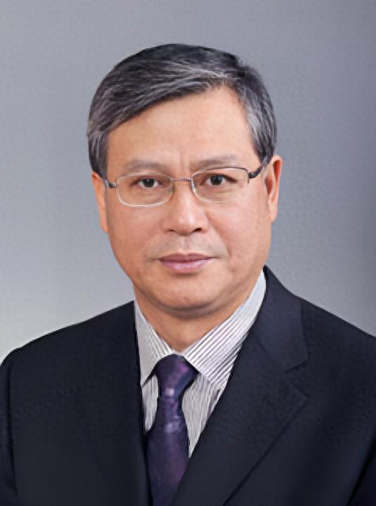 手机股票配资平台 中国石油天然气集团有限公司总经理，李凡荣，为石油发展奋斗半生